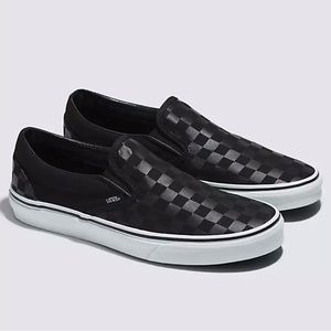 NWOT 💜 Vans Slip-Ons